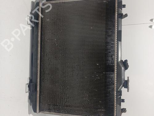 Used Water radiator Water radiator SUZUKI SWIFT III (MZ, EZ) 1.3 4x4 (RS 413, ZD11S) (92 hp) 22570943 22570943