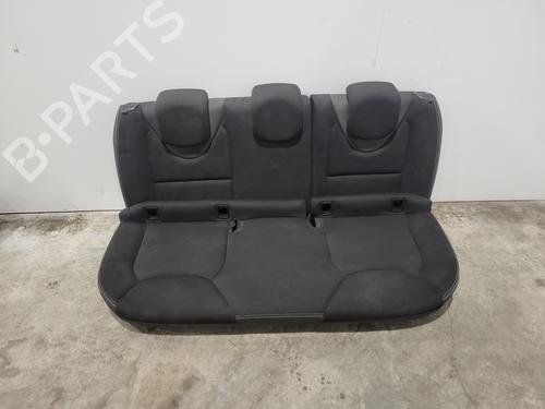 Sæde Bagtil RENAULT CLIO IV (BH_) 1.5 dCi 75 (75 hp) 30157101