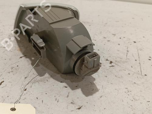 Used Right front indicator CITROËN XANTIA (X1_, X2_) 1.8 i 16V (110 hp) 22588048