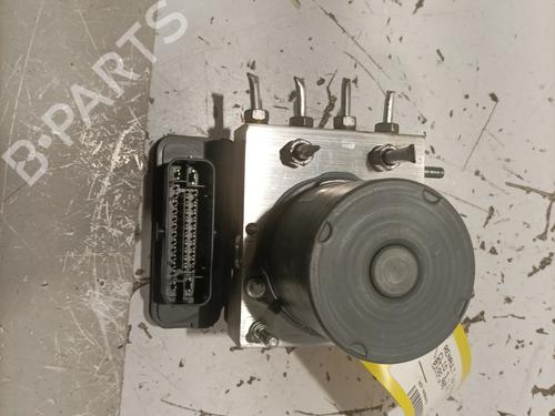 Used ABS pump ABS pump RENAULT CLIO V (B7_) 1.3 TCe 140 (B7N0) (140 hp) 22583189 22583189