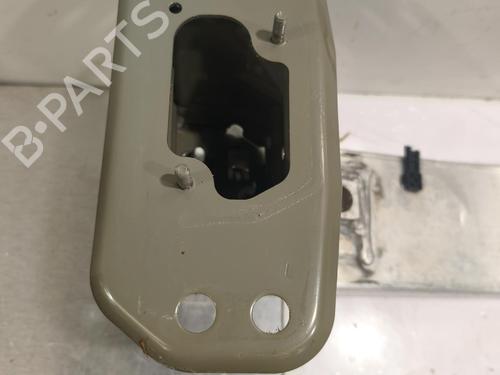 Used Front bumper reinforcement Front bumper reinforcement 37994004 37994004