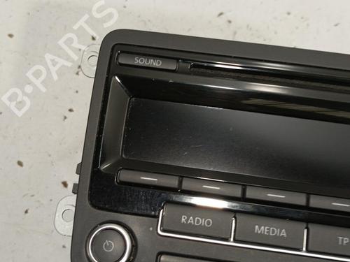 Used Radio Radio VW GOLF VI (5K1) 1.4 (80 hp) 22570216 22570216