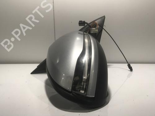 Used Right mirror Right mirror 25626829 25626829
