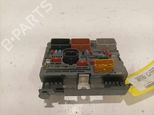 fuse-box-peugeot-partner-box-bodympv-2008-35924084 main image