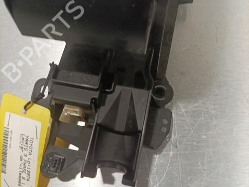 Gear lever TOYOTA YARIS (_P13_) 1.5 Hybrid (NHP130_, NHP130) | BP23782018M90 