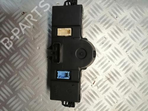 Used Climate control RENAULT CLIO III (BR0/1, CR0/1) 1.5 dCi (BR17, CR17) (86 hp) 22584541