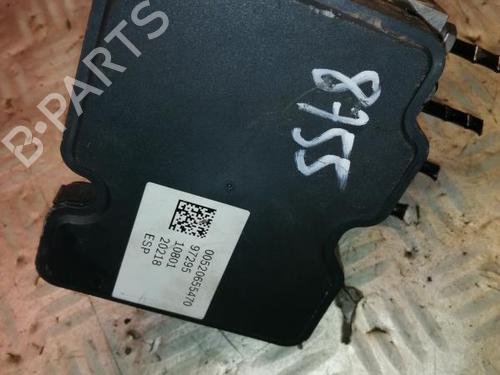 Used ABS pump PEUGEOT BOXER Van 2.0 BlueHDi 130 (130 hp) 22571548