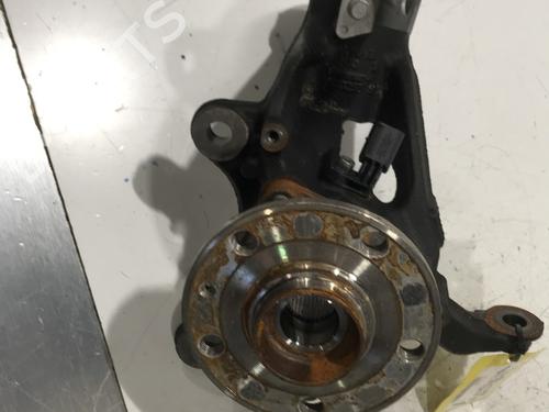 Used Left front steering knuckle VW T-ROC (A11, D11) 1.5 TSI (150 hp) 28429194
