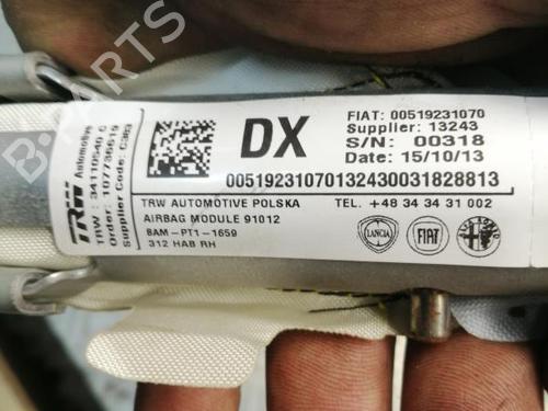 Used Right curtain airbag FIAT 500 (312_) 1.2 (312AXA1A) (69 hp) 22589892