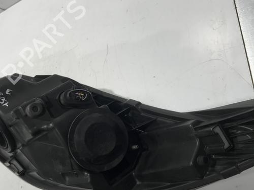 Right headlight FORD FIESTA VI (CB1, CCN) 1.4 TDCi | BP28385948C29 