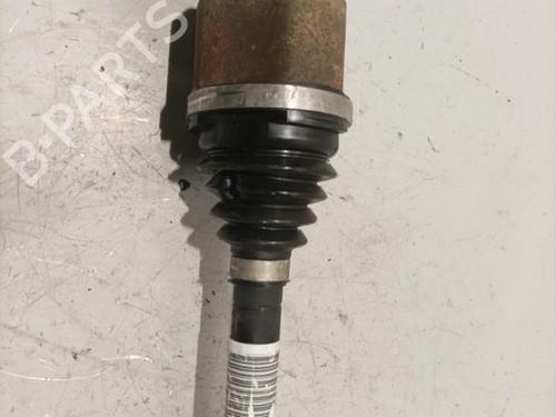 Left front driveshaft PEUGEOT 208 I (CA_, CC_) 1.2 THP 110 | BP22585496M38 