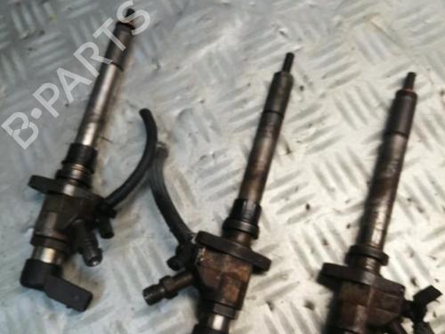 Injector VOLVO V50 (545) 2.0 D | BP22573864M100 - Image 2