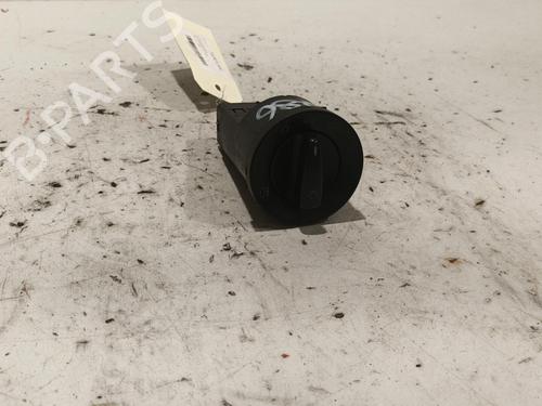 Used Headlight switch Headlight switch VW LUPO I (6X1, 6E1) 1.4 16V (75 hp) 22581931 22581931