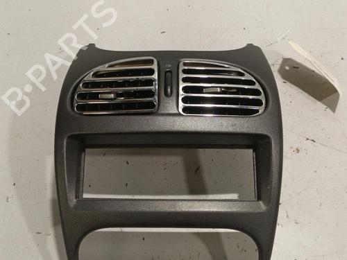 Air vent PEUGEOT 206 CC (2D) 1.6 16V (2DNFUF, 2DNFUR) | BP22586266I21