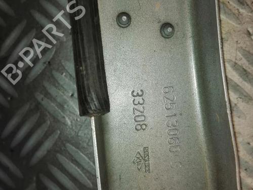 Used Left headlight support Left headlight support RENAULT MEGANE III Hatchback (BZ0/1_, B3_) 1.5 dCi (106 hp) 26296922 26296922