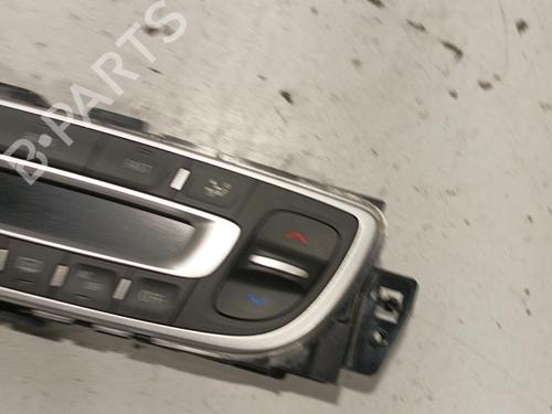 Used Climate control Climate control RENAULT MEGANE III Grandtour (KZ0/1) 1.9 dCi (KZ0J, KZ0N, KZ1S) (131 hp) 22576019 22576019