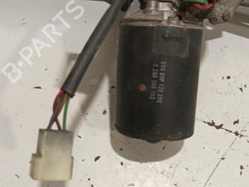 Used Front wiper motor RENAULT MASTER I Van (T__) 28-35 2.0 (80 hp) 22572202