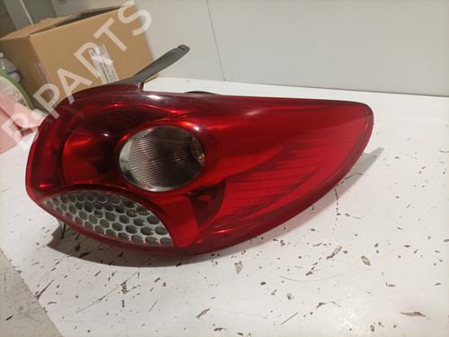 Right taillight PEUGEOT 206+ (2L_, 2M_) 1.4 i | BP22583271C35 