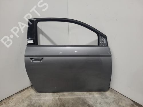 Used Right front door FIAT 500e (332_) Elektro (FA1) (95 hp) 31071271