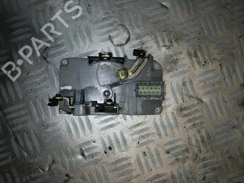 Used Front right lock PEUGEOT 206 Hatchback (2A/C) 1.4 i (75 hp) 22591669