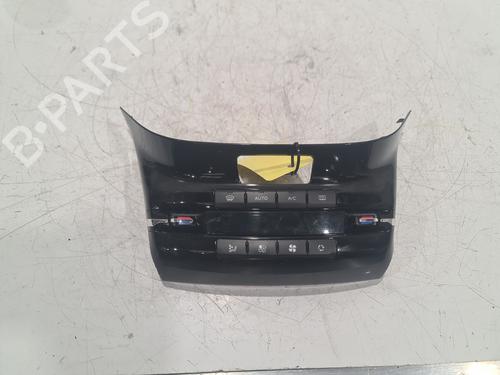 Used Climate control PEUGEOT 208 I (CA_, CC_) 1.6 HDi / BlueHDi 75 (75 hp) 32705827