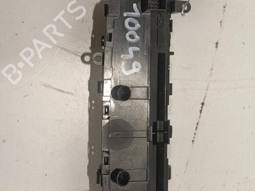 Used Radio Radio MERCEDES-BENZ GLC (X253) 250 d 4-matic (253.909) (204 hp) 22580724 22580724