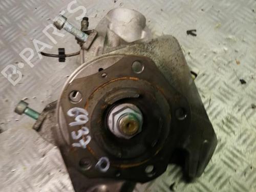 Used Right front steering knuckle PORSCHE BOXSTER (986) 2.7 (228 hp) 22571394