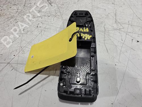 Used Left front window switch Left front window switch RENAULT CLIO V (B7_) 1.5 Blue dCi 85 (B7AG) (86 hp) 40251629 40251629