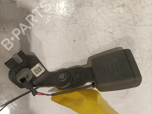 seat-buckle-bmw-1-f40-2019-29848121 main image