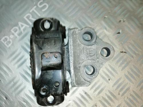 Used Engine mount Engine mount FIAT 500X (334_) 2.0 D Multijet 4x4 (334AXB22, 334AXD2B) (140 hp) 22591437 22591437