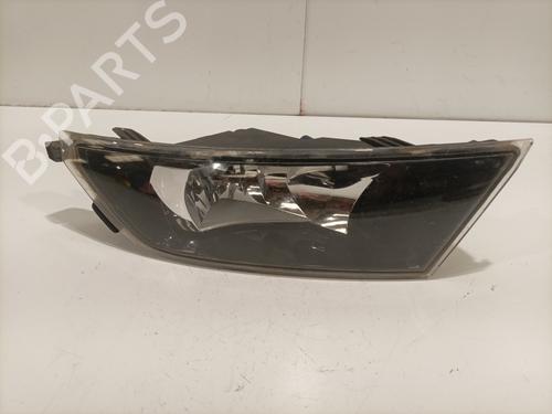 Used Left front fog light SKODA FABIA III (NJ3) 1.0 TSI (110 hp) 26056287