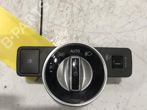 Used Headlight switch MERCEDES-BENZ A-CLASS (W176) A 160 CDI / d (176.011) (90 hp) 28155412