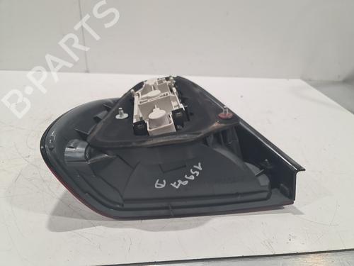 right-taillight-bmw-3-compact-e46-2001-2002-2003-2004-2005-32002746 main image