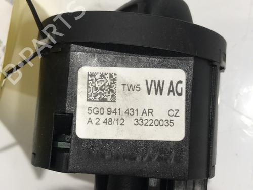 Used Headlight switch Headlight switch VW GOLF VII (5G1, BQ1, BE1, BE2) 1.6 TDI (105 hp) 26462136 26462136