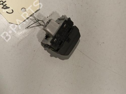 Used Switch Switch RENAULT CAPTUR I (J5_, H5_) 1.5 dCi 90 (J5N4, J5M5, J5MW, J5M6, J5AL, J5AJ) (90 hp) 22570292 22570292