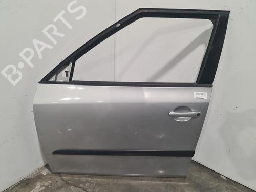 Used Left front door SKODA FABIA II (542) 1.4 TDI (80 hp) 32002757
