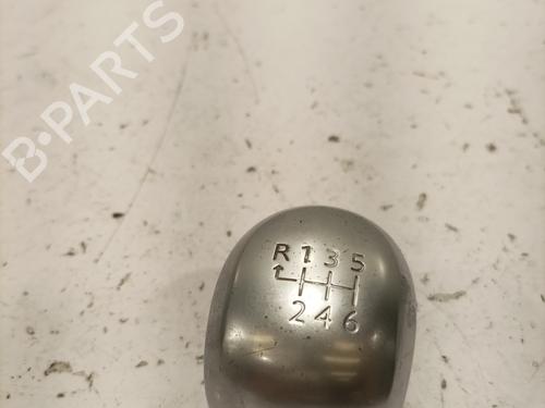 shift-knob-peugeot-2008-i-cu_-2013-37706418 main image