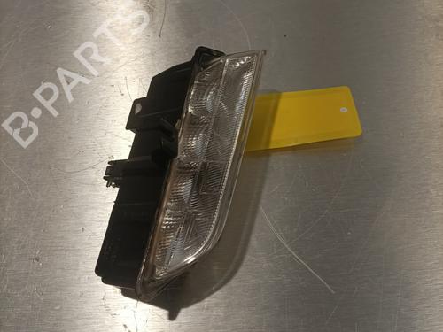 Used Right daytime light Right daytime light RENAULT CLIO IV (BH_) 1.5 dCi 75 (75 hp) 22588819 22588819