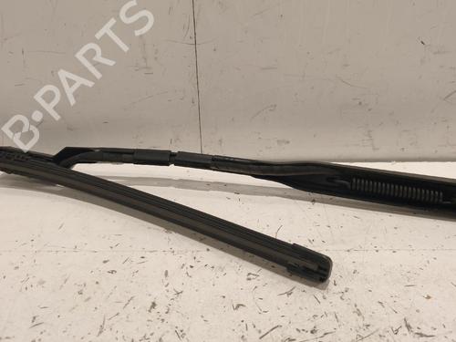 Used Front windshield wiper arm Front windshield wiper arm 37001102 37001102