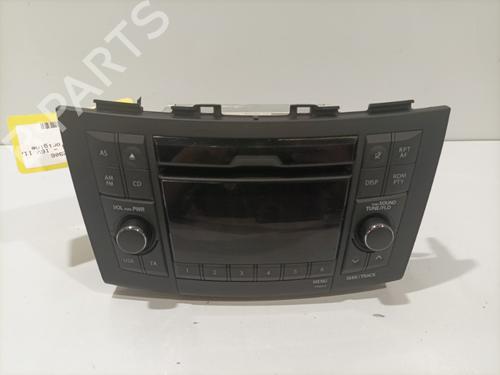 Used Radio Radio SUZUKI SWIFT IV (FZ, NZ) 1.2 (AZH412, ZC72S) (94 hp) 22569293 22569293