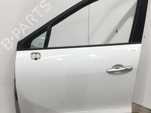 Used Left front door RENAULT SCÉNIC III (JZ0/1_) 1.5 dCi (110 hp) 24145607