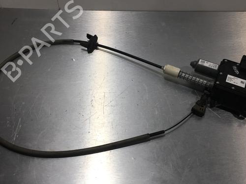 Used Electric handbrake PEUGEOT 3008 I MPV (0U_) 2.0 HDi 150 / BlueHDi 150 (150 hp) 22573077