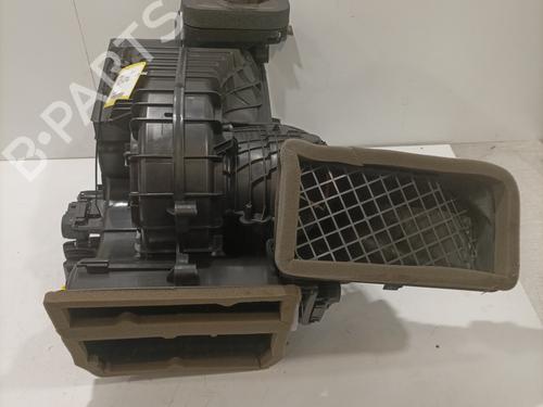 Used Heater matrix box RENAULT TWINGO III (BCM_, BCA_) Z.E: (BCA1) (82 hp) 27607589