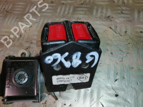 Boucle de ceinture de sécurité RENAULT CLIO II (BB_, CB_) 1.4 (B/CB0C, B/CB0S) | BP22575943I32 