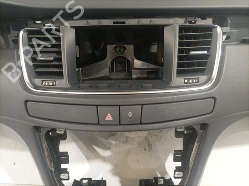 Dashboard PEUGEOT 508 I (8D_) 2.2 HDi | BP27663604C46 
