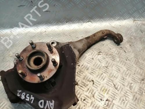 Used Right front steering knuckle Right front steering knuckle NISSAN PATHFINDER III (R51) 2.5 dCi 4WD (174 hp) 22584109 22584109