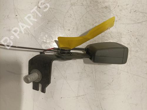 Used Seat buckle BMW 1 (F40) 118 i (140 hp) 29848121