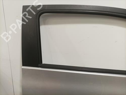 Right front door PEUGEOT 1007 (KM_) 1.6 16V | BP29012234C3 