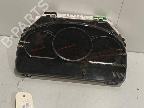 Used Instrument cluster SUZUKI GRAND VITARA I (FT, HT) 2.0 HDI 110 16V 4x4 (SQ420D, TD83V) (109 hp) 22575182
