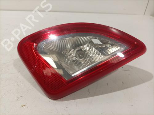 Used Right tailgate light Right tailgate light RENAULT TWINGO II (CN0_) 1.2 16V (CN04, CN0B) (75 hp) 22579209 22579209